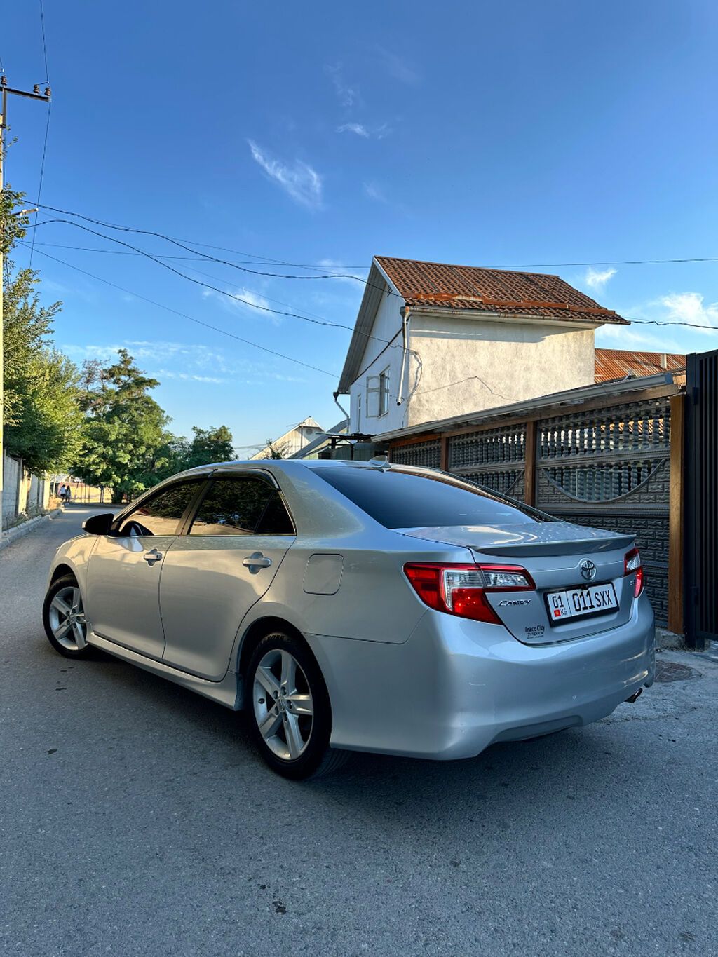 Toyota Camry: 2013 г., 2.5 л, Автомат, Бензин, Седан: фото 2