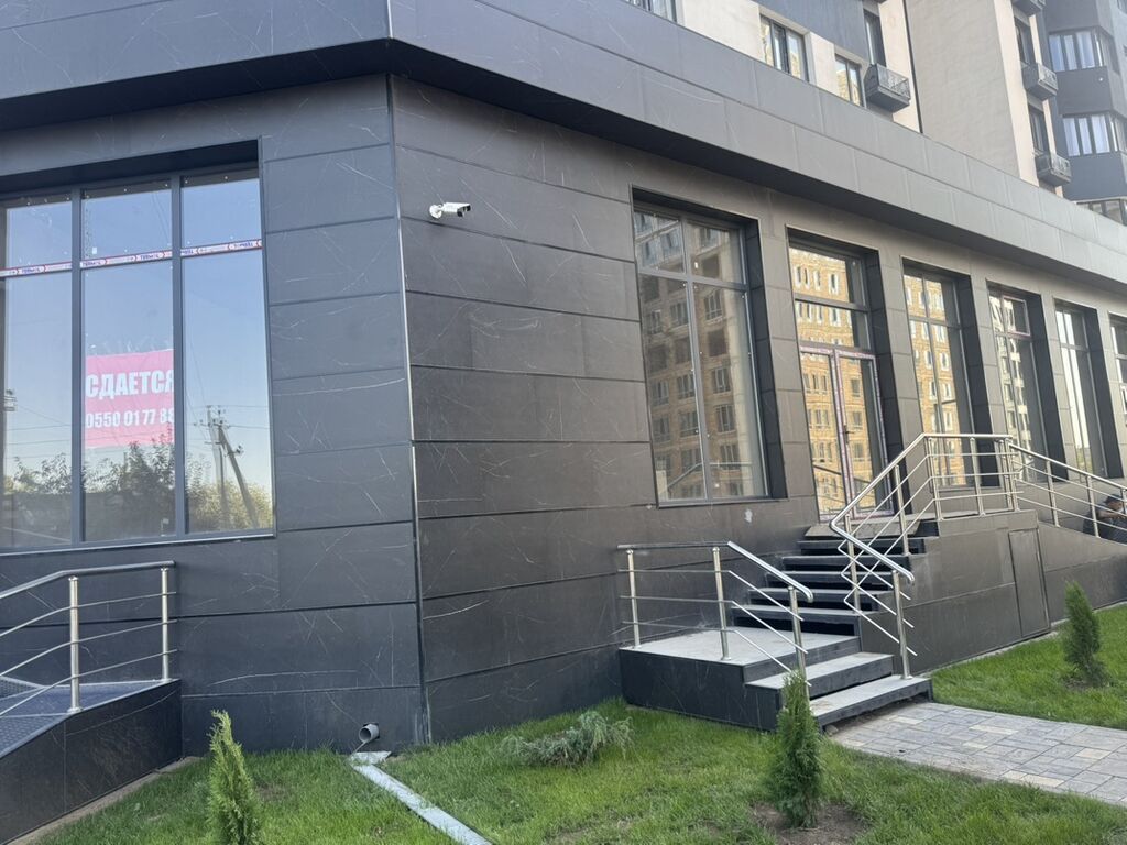 Коммерческое помещение в новом жилом комплексе 130 м2 микрорайон