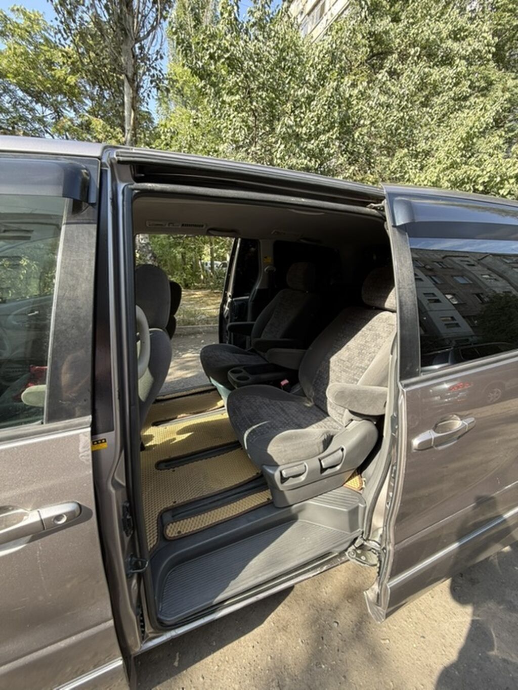 Toyota Estima: 2005 г., 2.4 л, Автомат, Бензин, Минивэн: фото 7