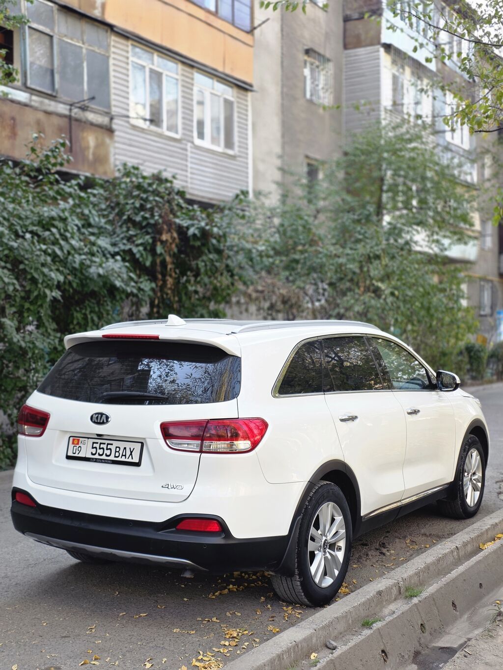 Kia Sorento: 2016 г., 2.2 л, Автомат, Дизель, Кроссовер: фото 4
