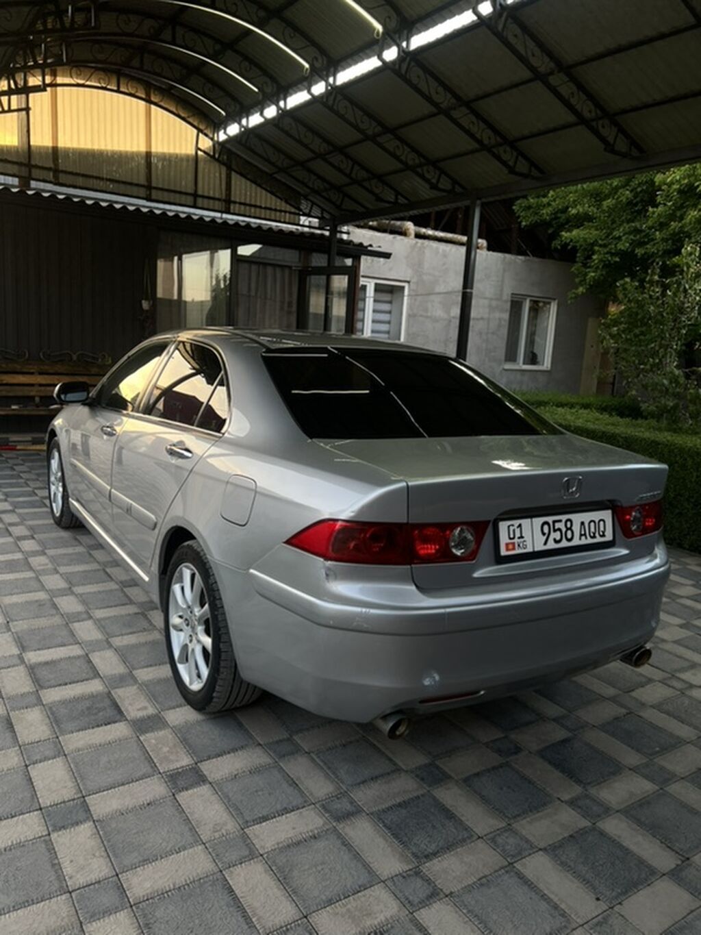 Honda Accord: 2004 г., 2.4 л, Автомат, Бензин, Седан: фото 2