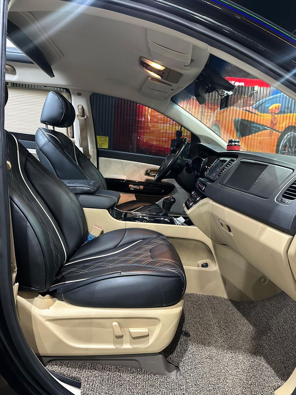 Kia Carnival: 2019 г., 2.2 л, Автомат, Дизель, Минивэн: фото 6