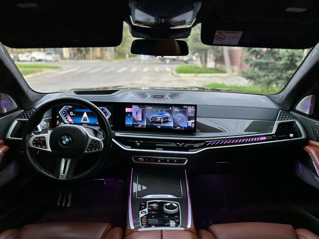 BMW X7: 2022 г., 4.4 л, Автомат, Бензин, Кроссовер: фото 8