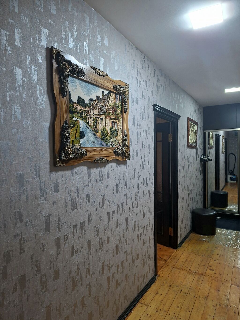 Bakı, Qaraçuxur qəs., 5 otaqlı, Köhnə tikili, 120 kv. m
