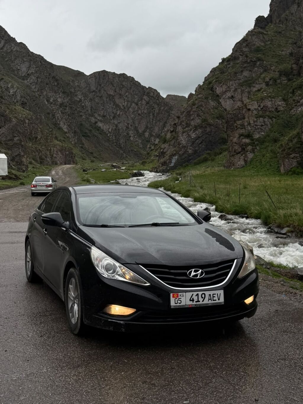 Hyundai Sonata: 2011 г., 2 л, Автомат, Бензин, Седан: фото 2