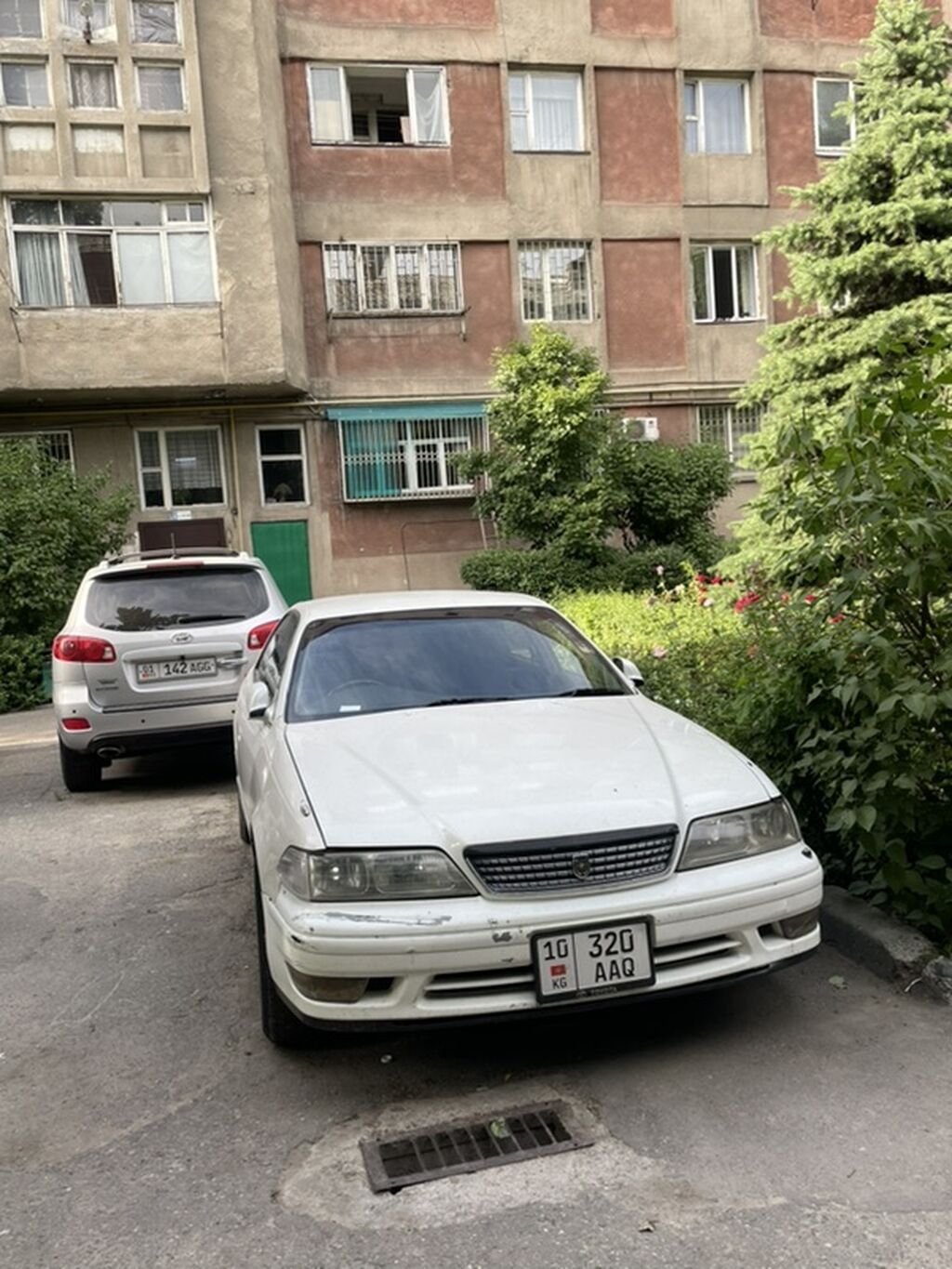 Toyota Mark II: 2000 г., 2 л, Автомат, Бензин, Седан: фото 2