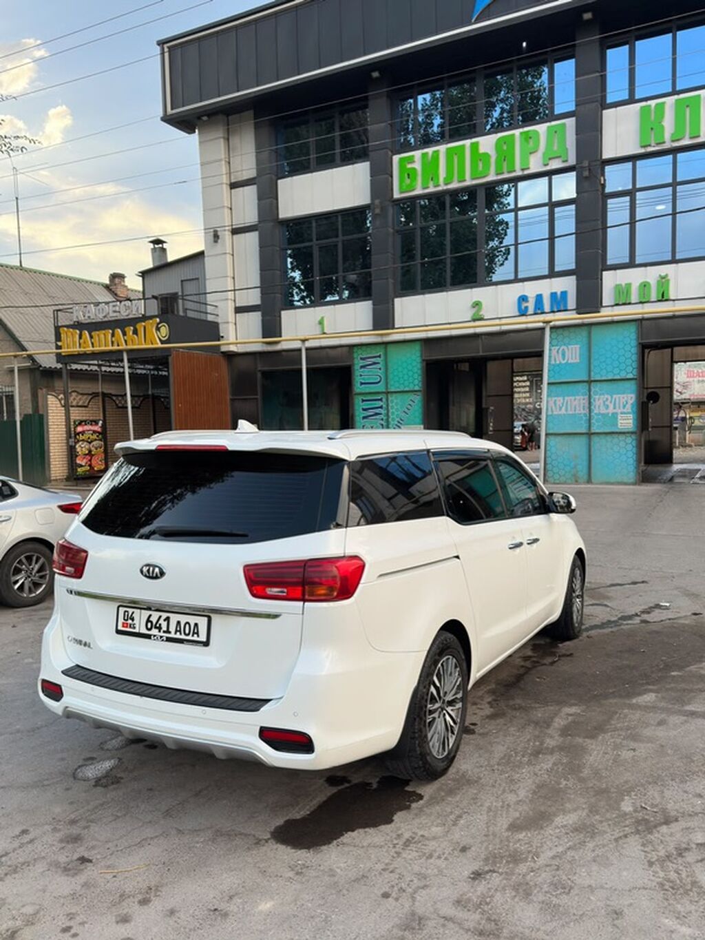 Kia Carnival: 2019 г., 2.2 л, Автомат, Дизель, Минивэн: фото 3