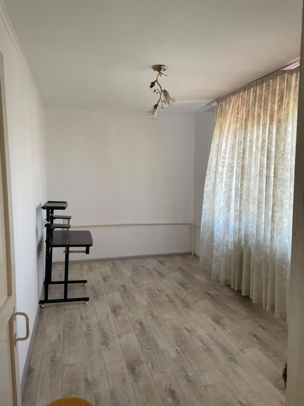 2 комнаты, 45 м², 7 мкр 104 серия, 4 этаж, Евроремонт: фото 3