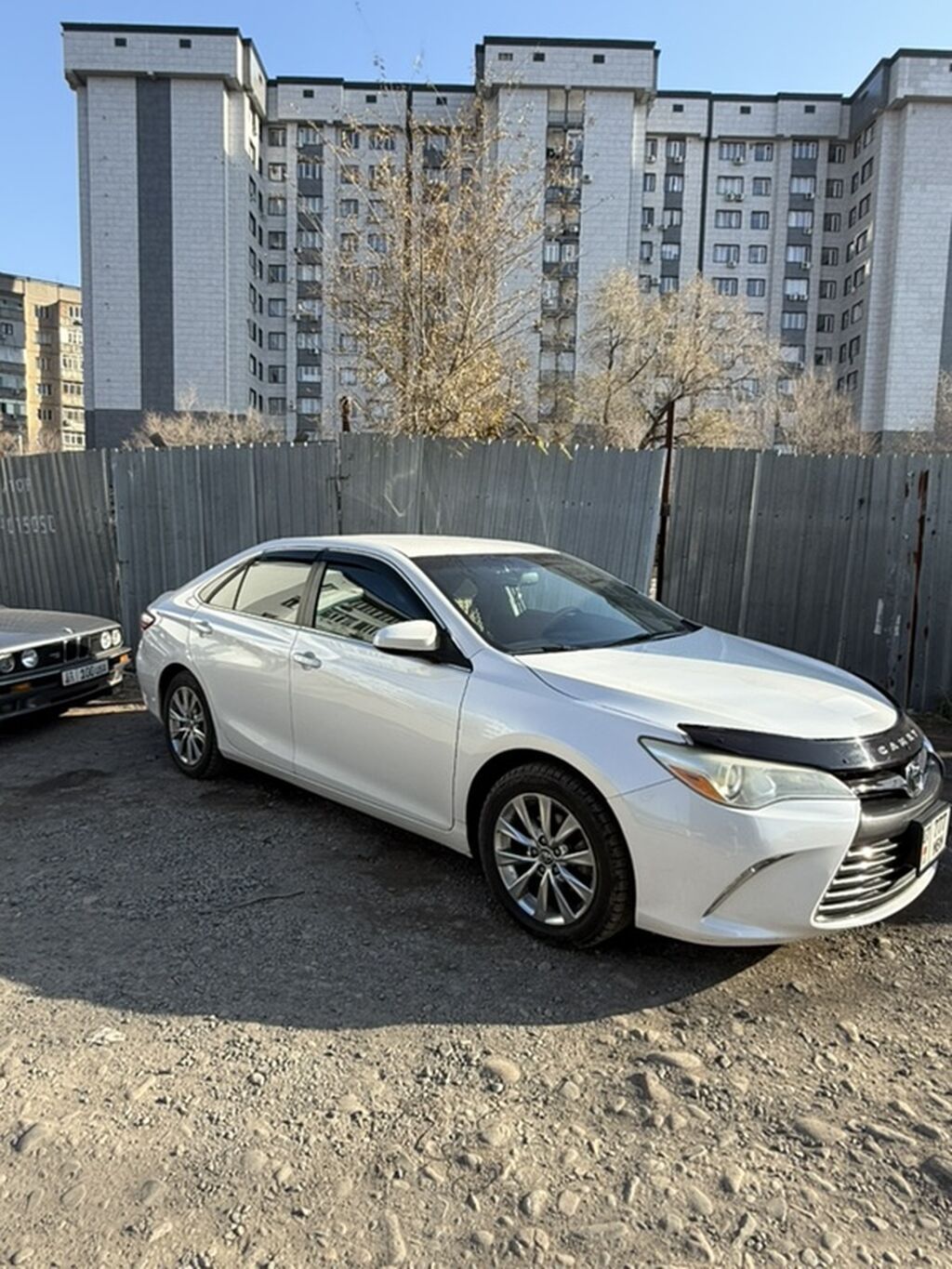Toyota Camry: 2015 г., 2.5 л, Автомат, Бензин, Седан — фото 3