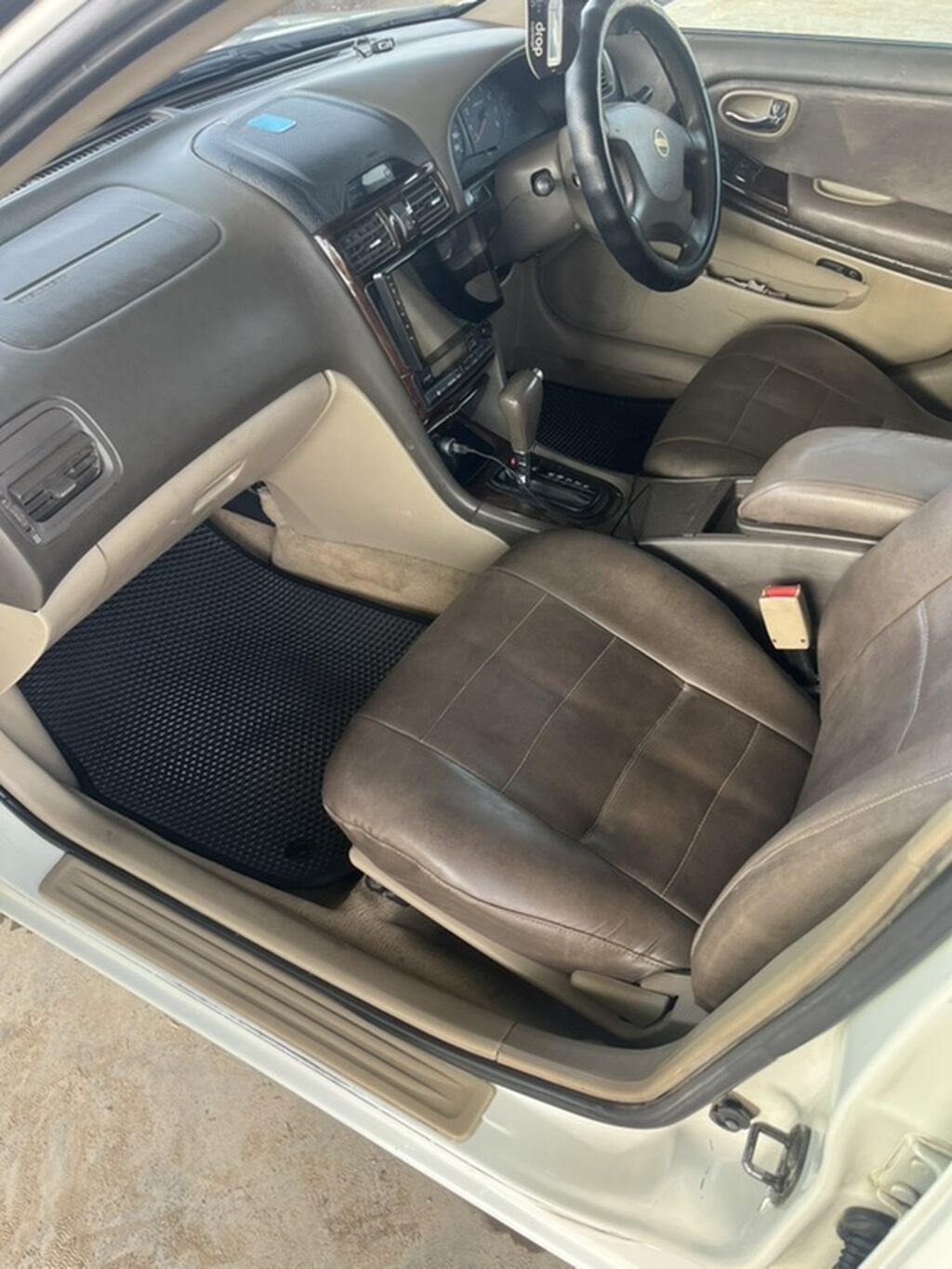 Nissan Cefiro: 2002 г., 2 л, Автомат, Газ, Седан: фото 4