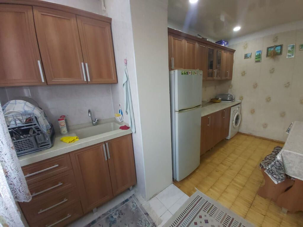 Bakı, 4 otaqlı, Köhnə tikili, 85 kv. m