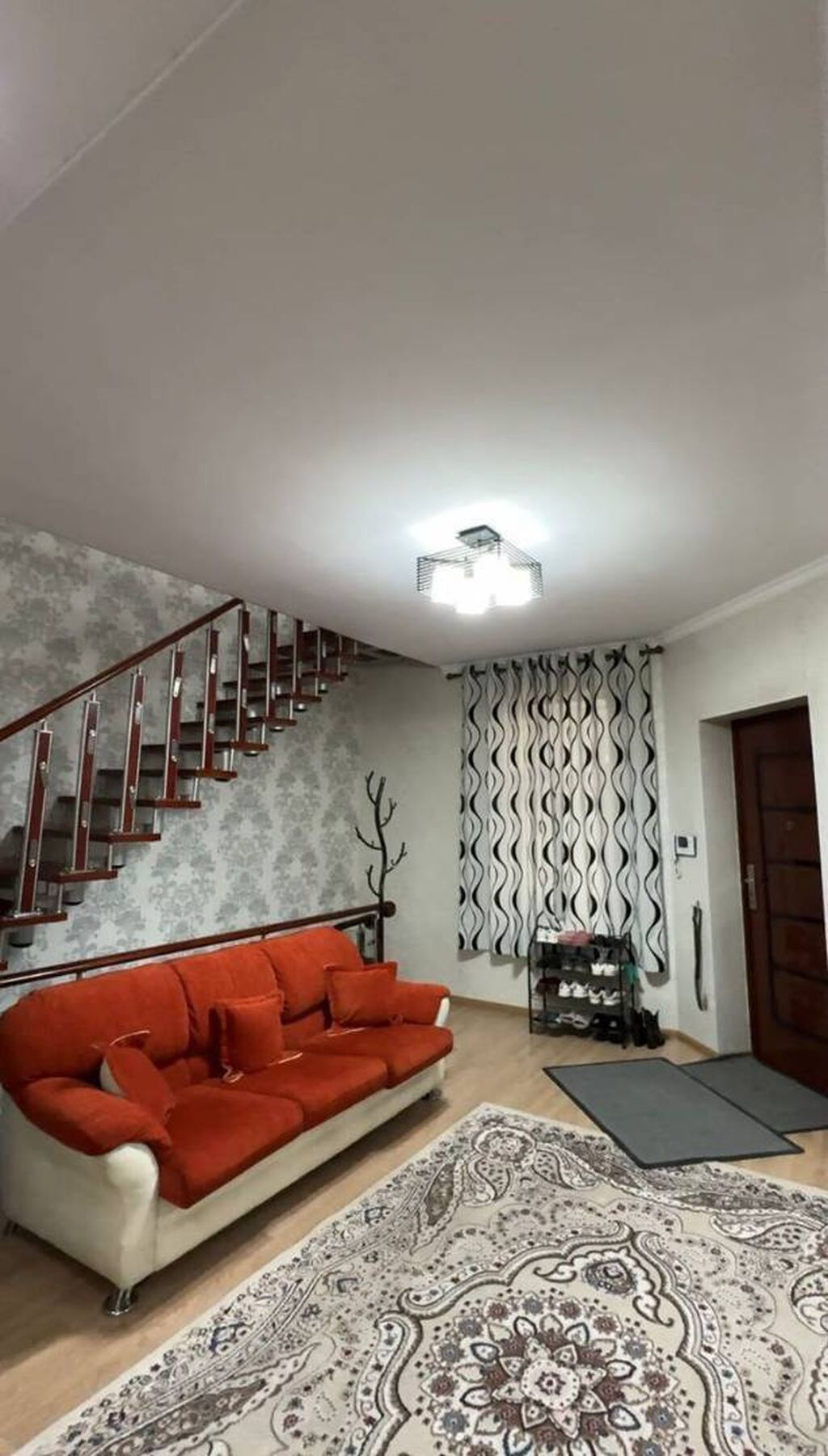 ул. Мадиева 7-комнатный Этажи 3 240м² Предлагается стильный: фото 2