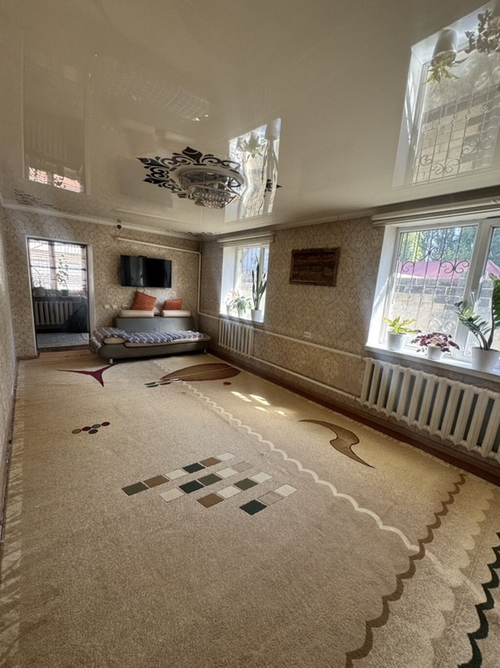 3 комнаты, 110 м², Бишкек, Ак-Босого ж/м Собственник: фото 2
