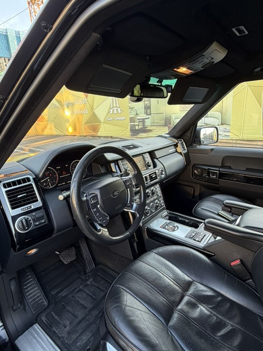 Land Rover Range Rover: 2012 г., 4.4 л, Типтроник, Дизель, Внедорожник: фото 6