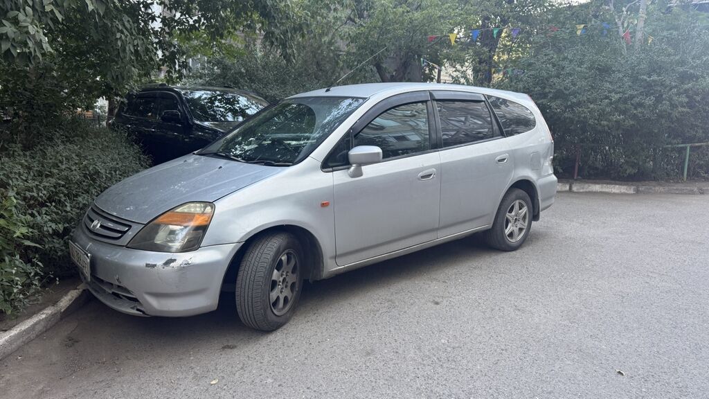 Honda Stream: 2001 г., 2 л, Автомат, Бензин, Универсал: фото 2