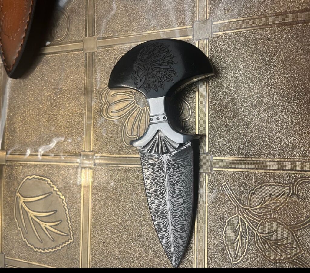 Пишите в Ватсапп Мини-нож «Push Dagger» с резным клинком и кожаными — фото 5
