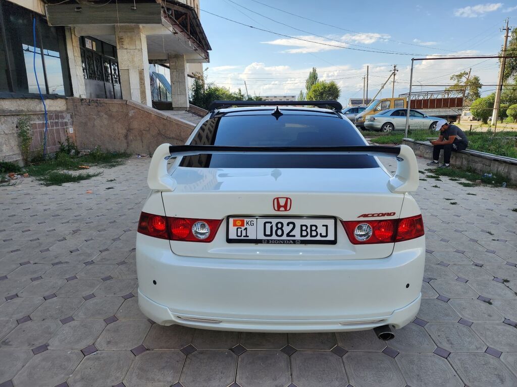 Honda Accord: 2004 г., 2 л, Автомат, Бензин, Седан: фото 7