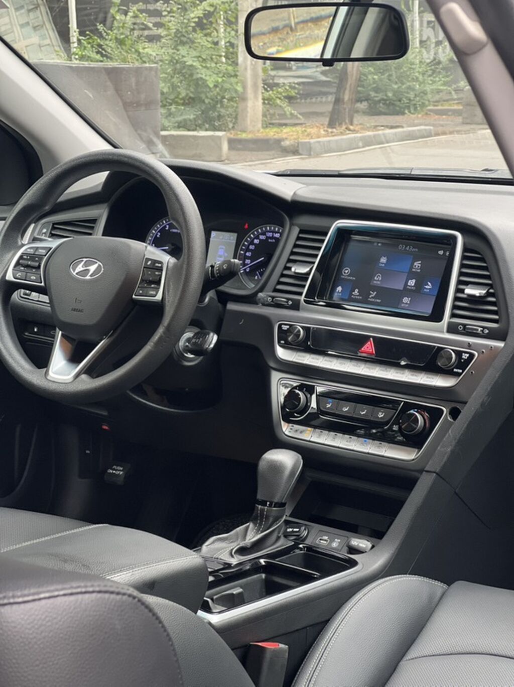 Hyundai Sonata: 2021 г., 2 л, Автомат, Газ, Седан: фото 6