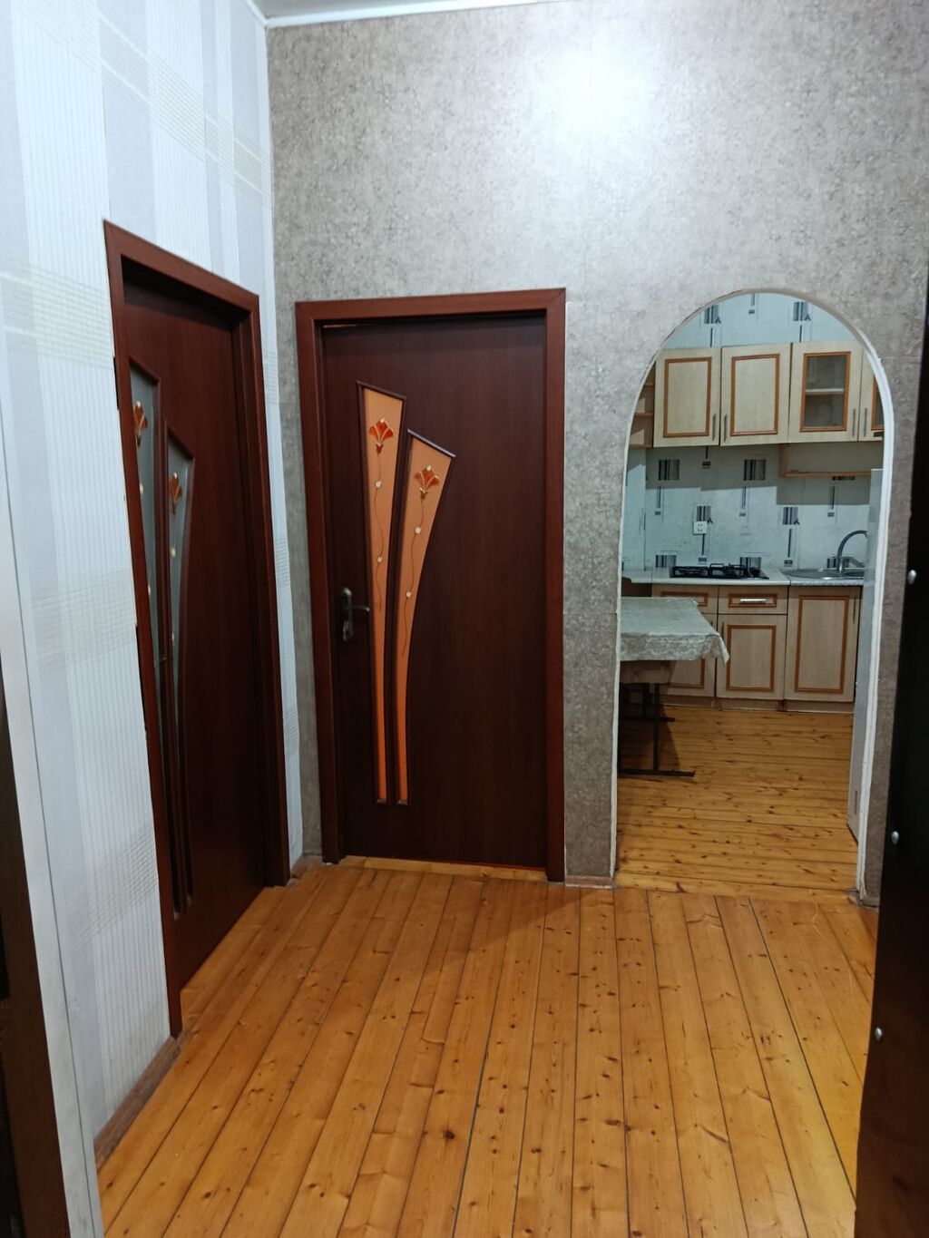 2 otaqlı, 65 kv. m, Orta təmir