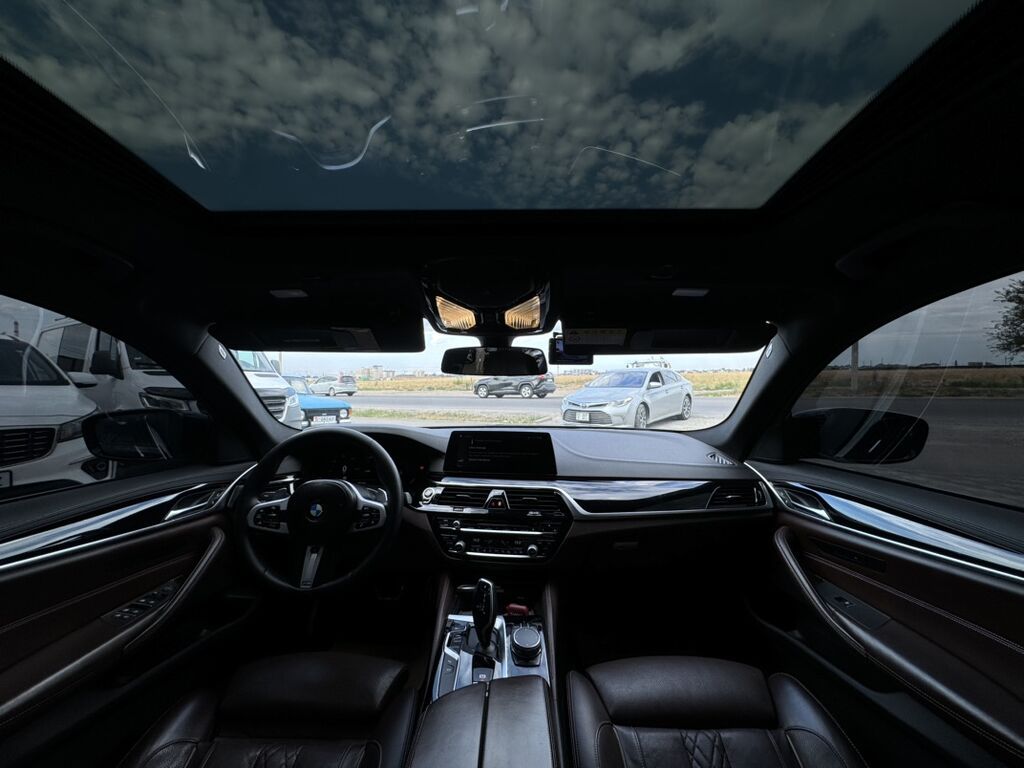 BMW 5 series: 2018 г., Автомат, Седан: фото 7
