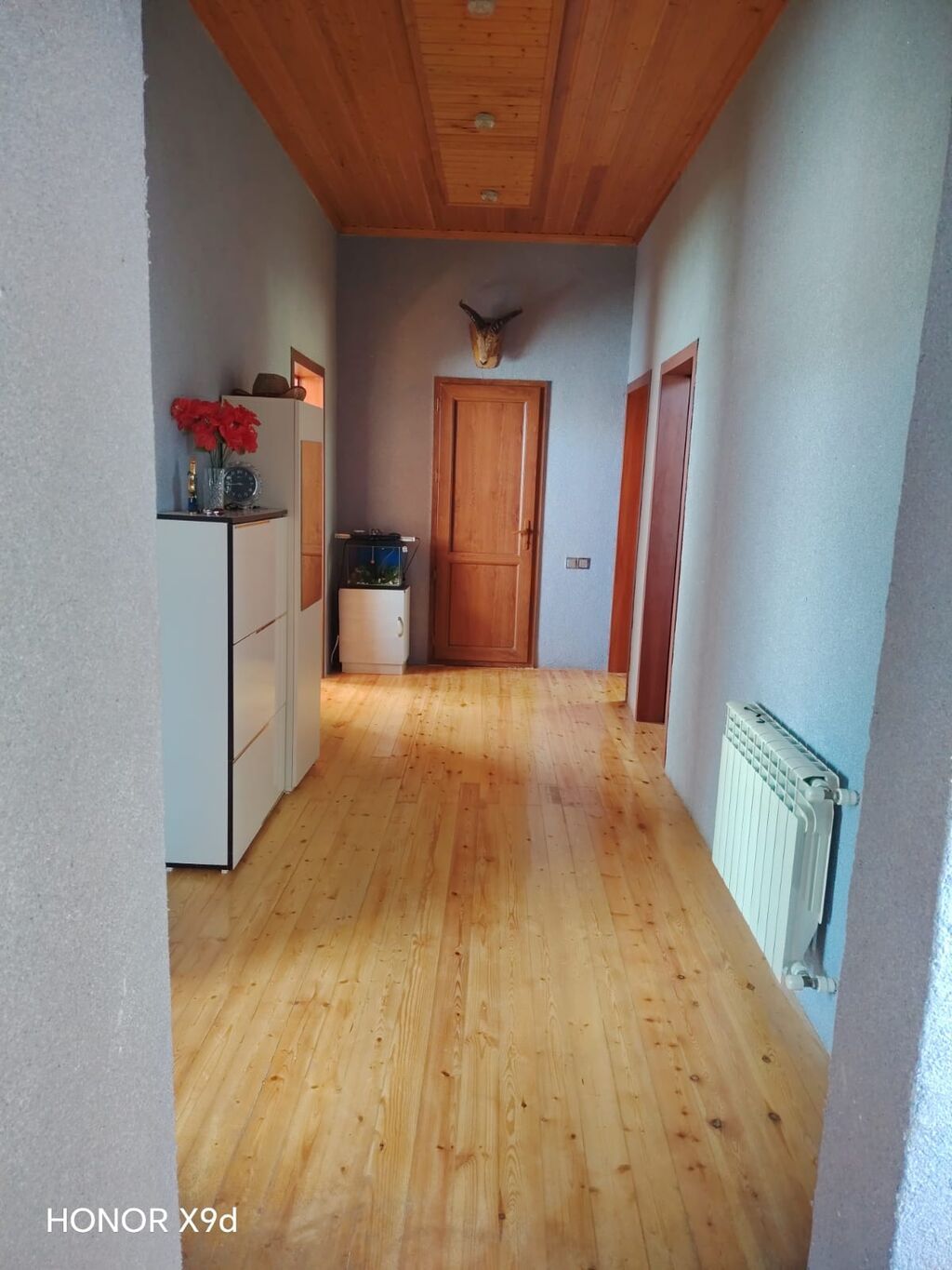 3 otaqlı, 100 kv. m, Yeni təmirli