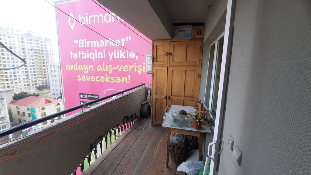 Bakı, Yasamal, 4 otaqlı, Köhnə tikili, m. İnşaatçılar, 120 kv. m