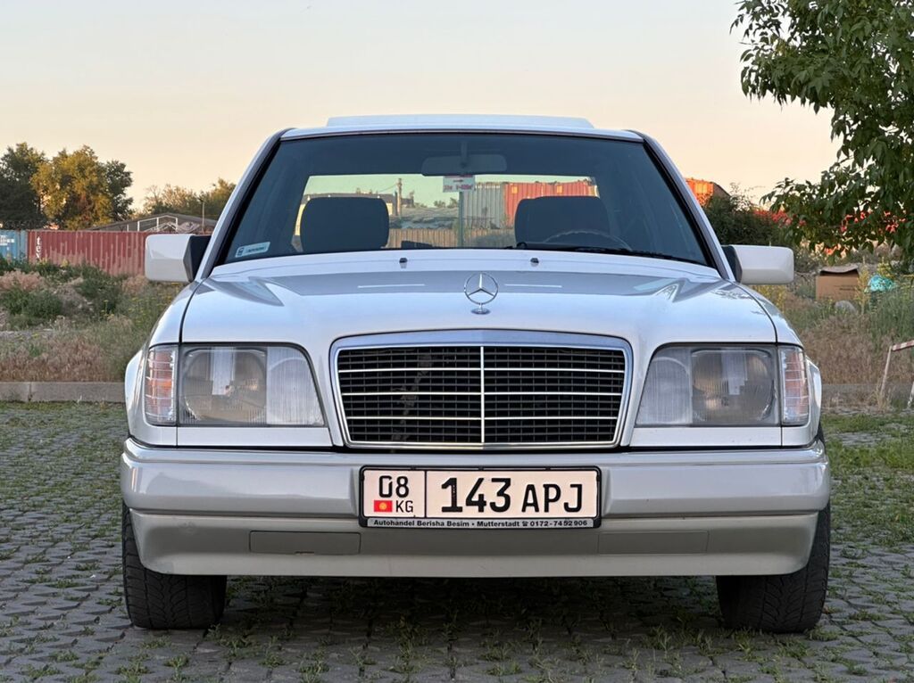 Mercedes-Benz W124: 1995 г., 2.2 л, Автомат, Бензин, Седан: фото 3