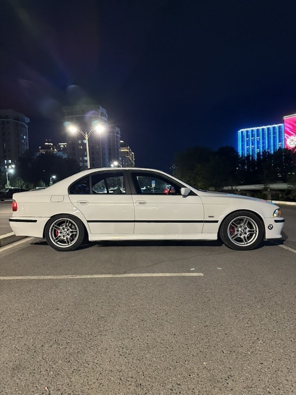 BMW 530: 2001 г., 3 л, Автомат, Бензин, Седан: фото 4