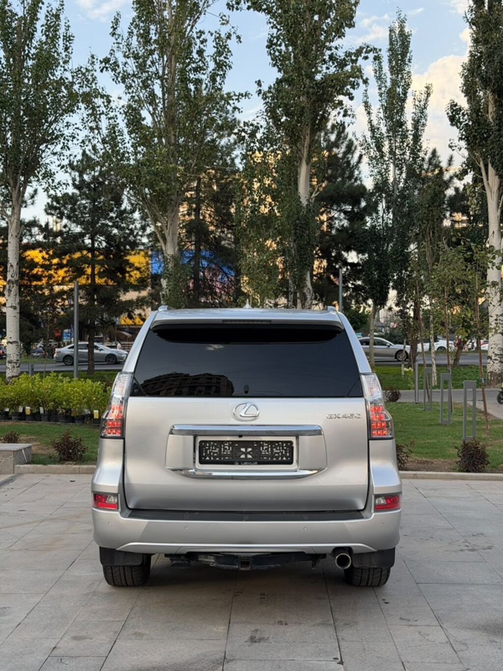 Lexus GX: 2019 г., 4.6 л, Автомат, Бензин, Внедорожник: фото 5