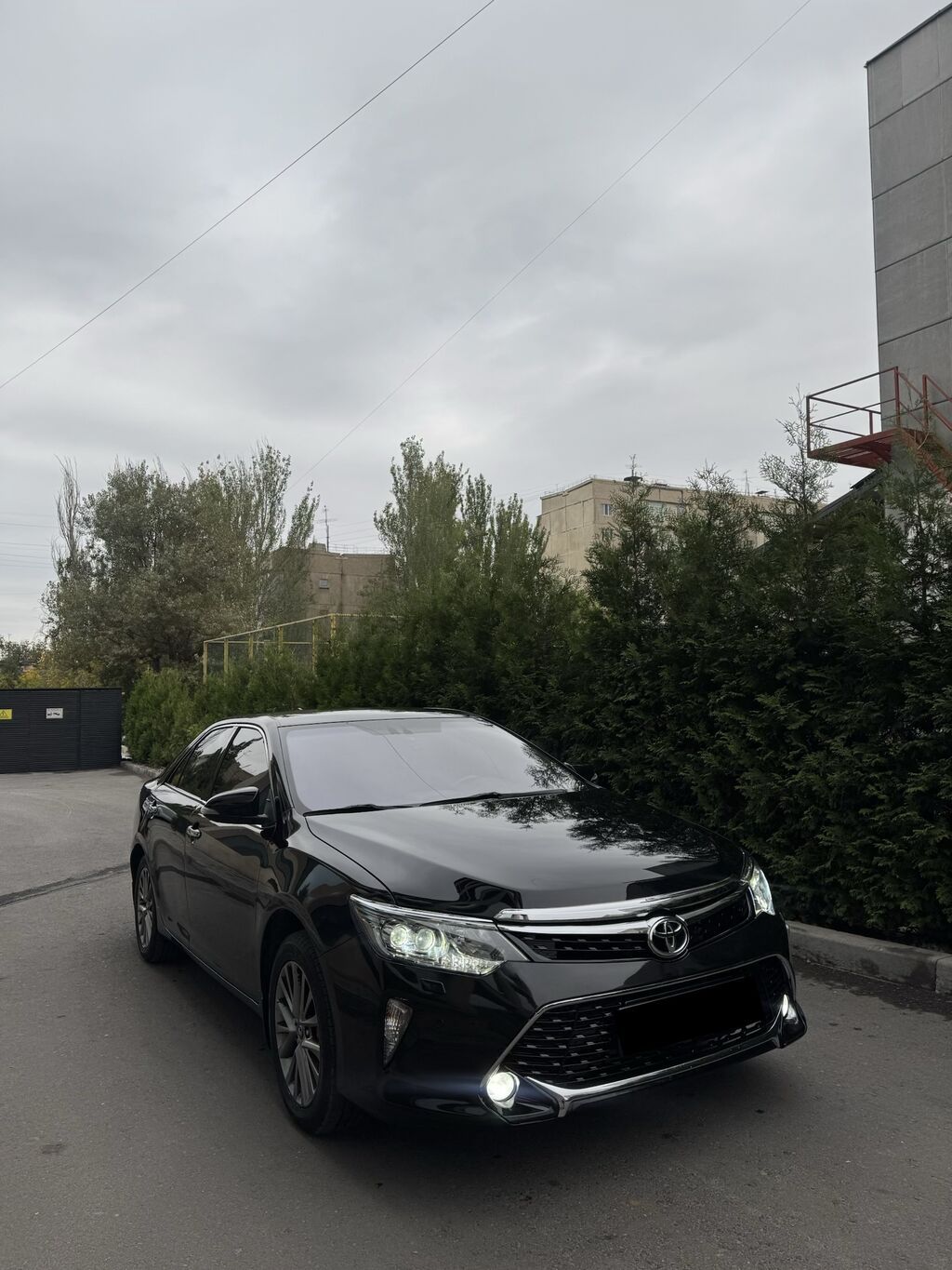 Toyota Camry: 2016 г., 2.5 л, Автомат, Бензин, Седан: фото 2