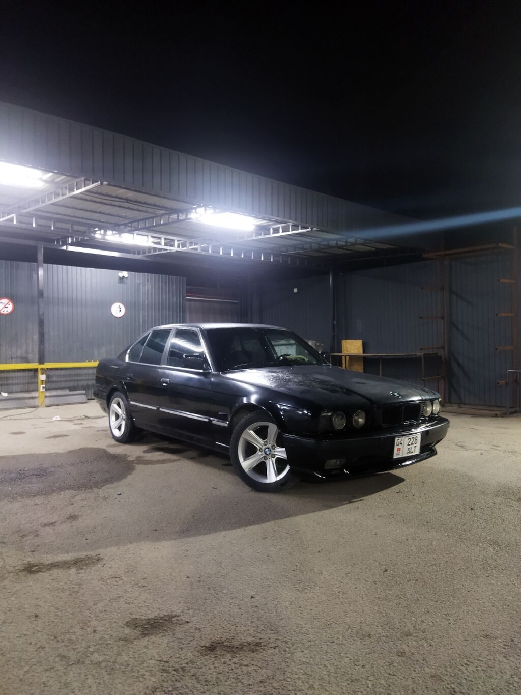 BMW 5 series: 1994 г., 2 л, Бензин, Седан: фото 2