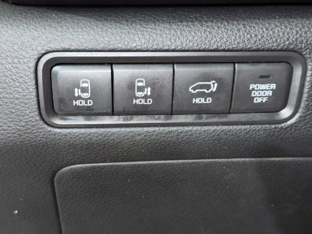Kia Carnival: 2023 г., 2.2 л, Автомат, Дизель, Минивэн: фото 8