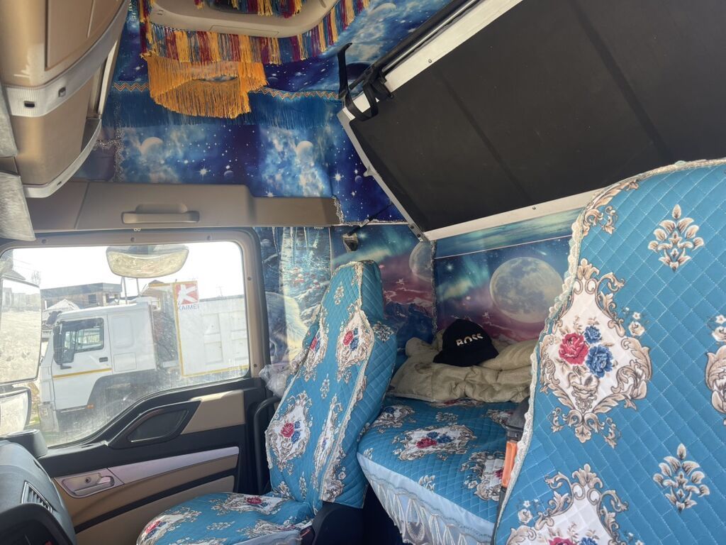 Самосвал HOWO TX7 6x4 - Колесная формула: 6x4 - Тип: дорожный: фото 4