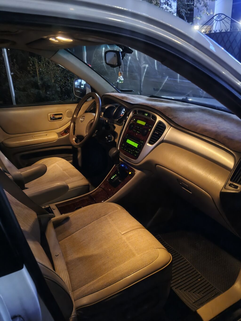 Toyota Highlander: 2006 г., 3.3 л, Автомат, Бензин, Кроссовер: фото 8