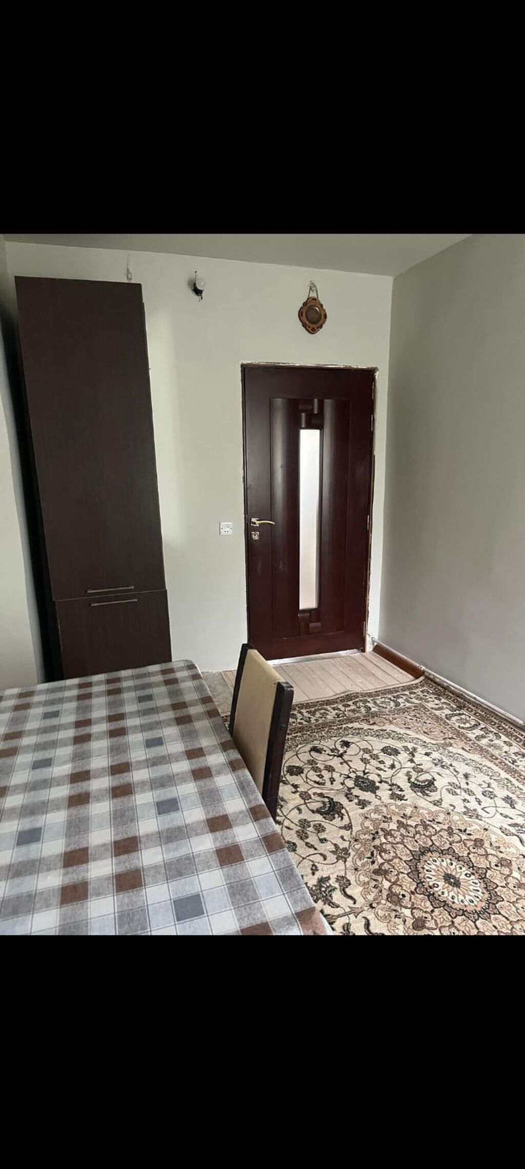 1 otagli temirli evdir iki kravatda qoyulmasi mumkundur kisi xelagina