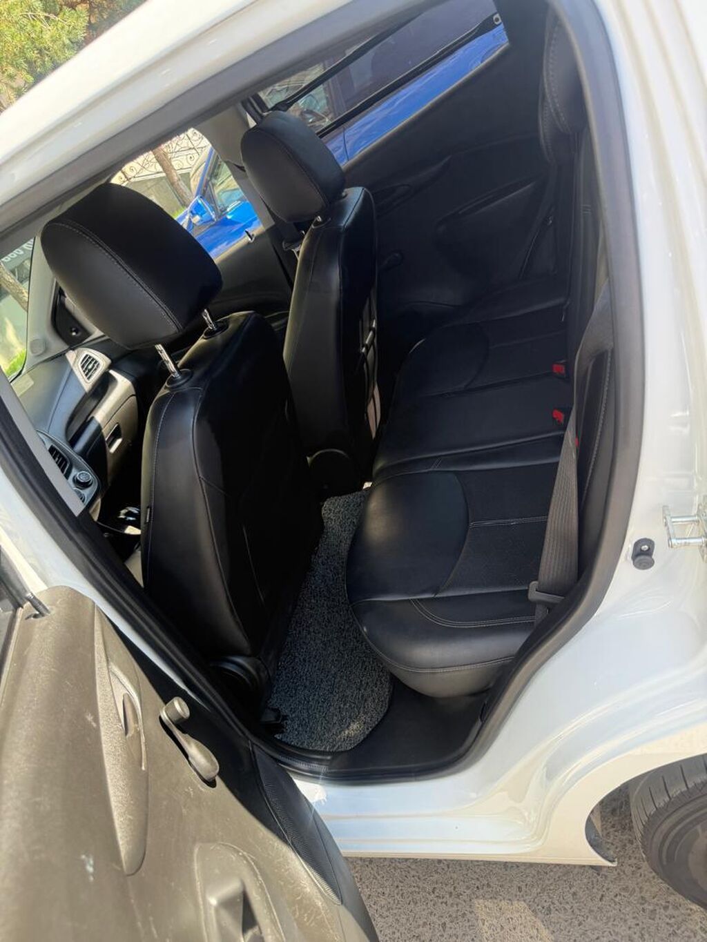 Chevrolet Spark: 2019 г., 1 л, Автомат, Бензин, Хэтчбэк: фото 5