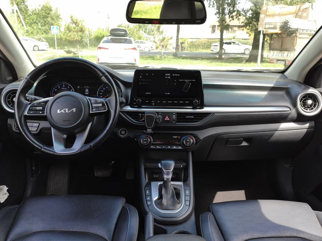 Kia K3: 2021 г., 1.6 л, Вариатор, Бензин, Седан: фото 5