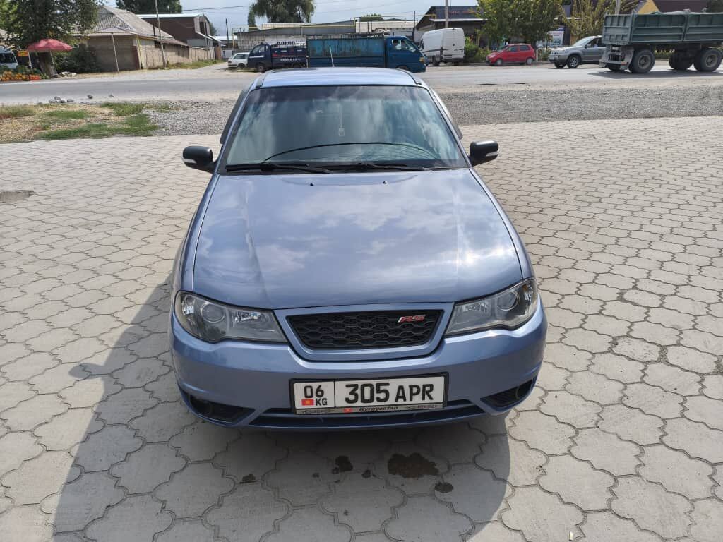 Daewoo Nexia: 2008 г., 1.5 л, Механика, Бензин, Седан: фото 2