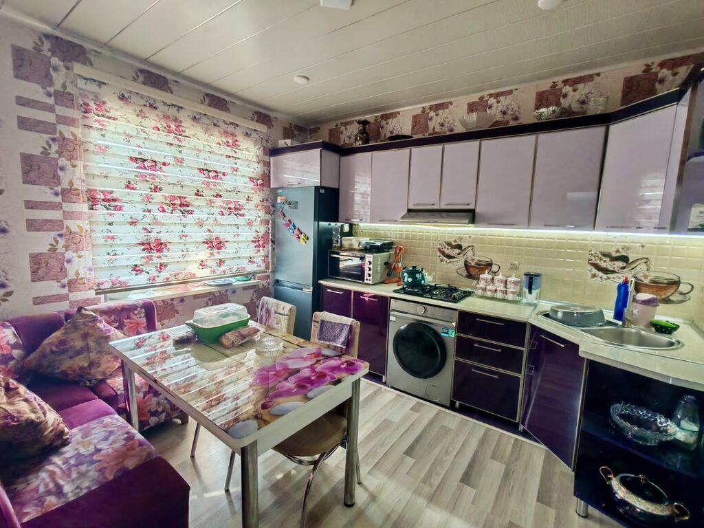 6 otaqlı, 3 kv. m, Kredit yoxdur, Yeni təmirli