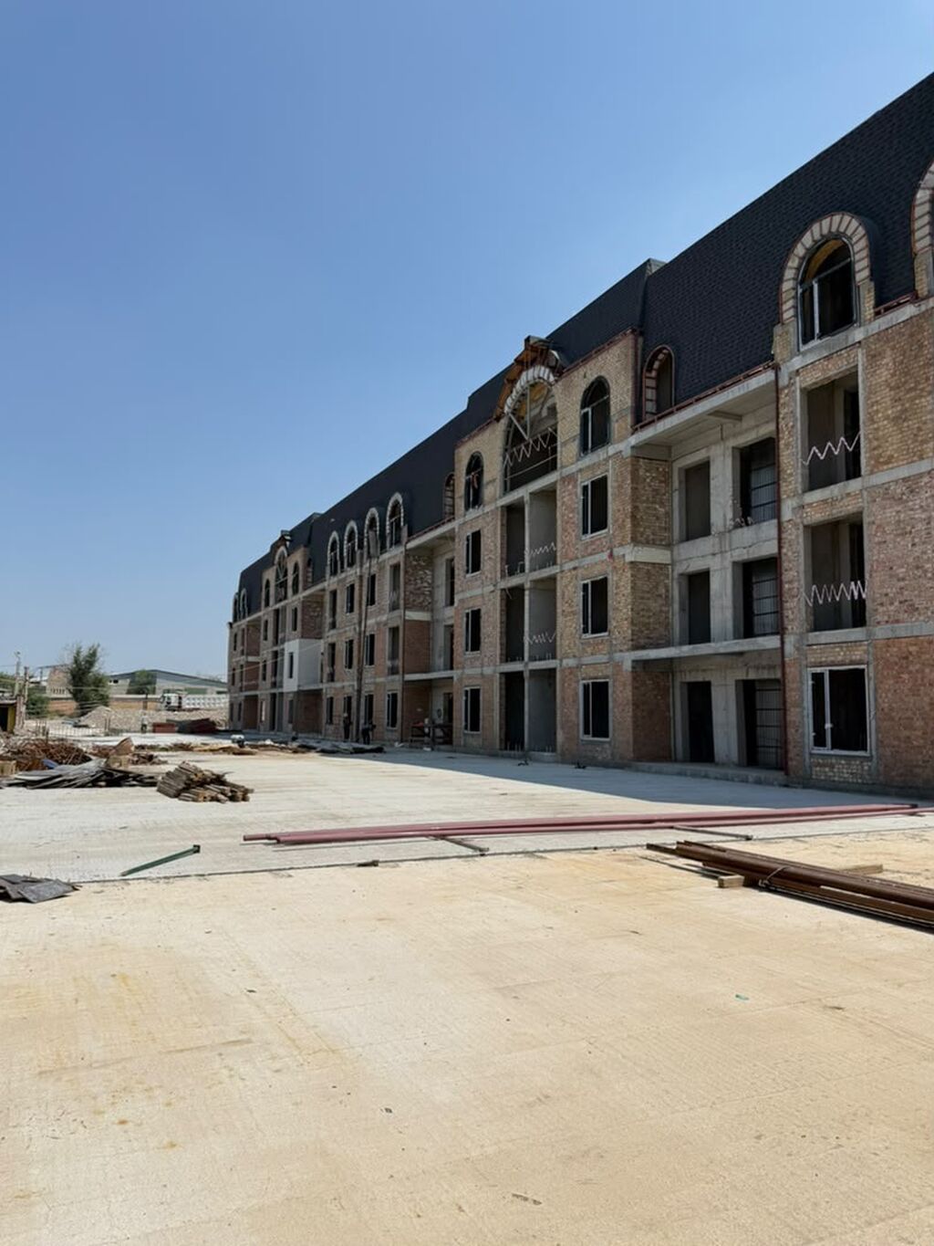 3 комнаты, 129 м², АУЦА Элитка, 4 этаж, ПСО (под самоотделку): фото 3