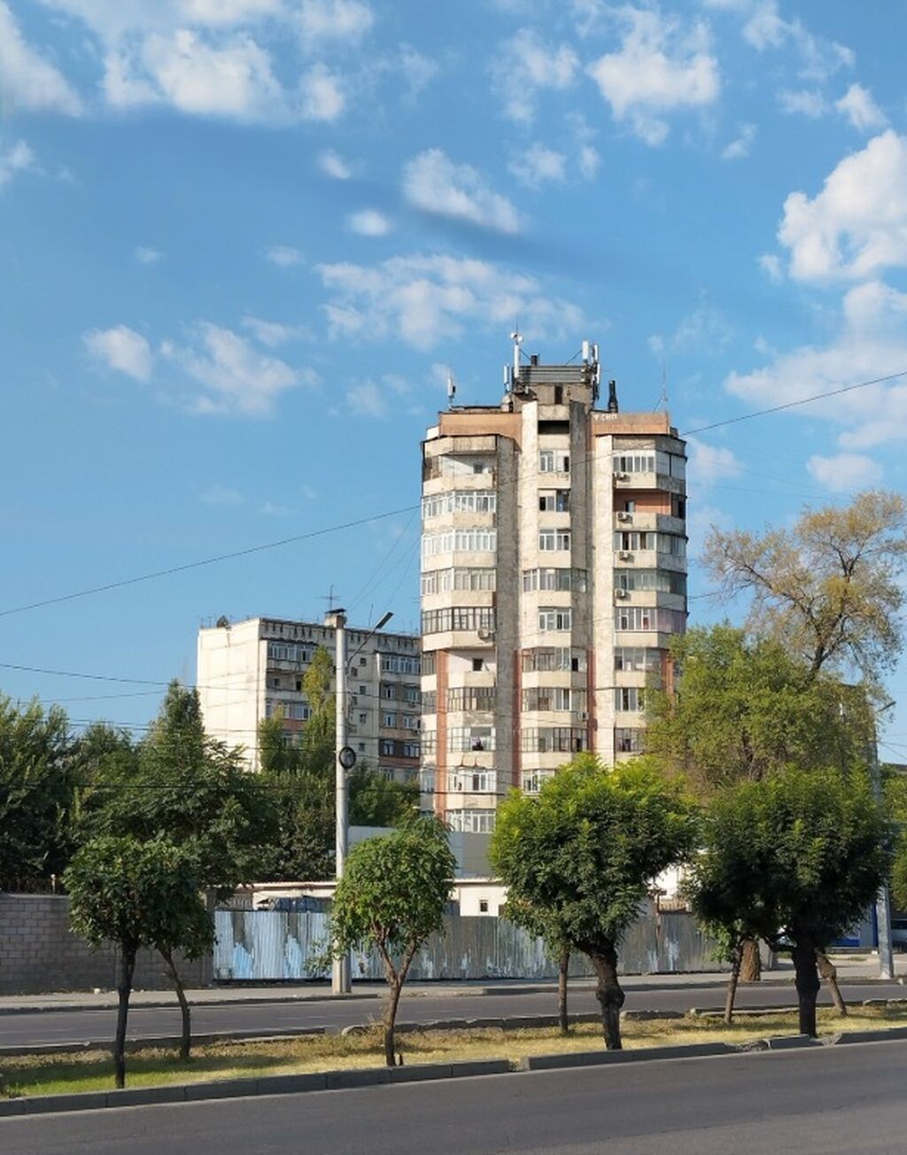2 комнаты, 48 м², Восточный (старый) автовокзал Элитка, 3 этаж, Косметический ремонт: фото 1