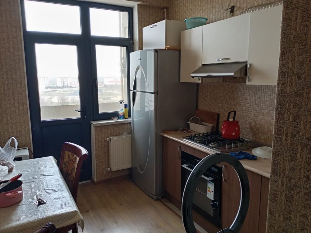 2 otaqlı, Yeni tikili, 75 kv. m