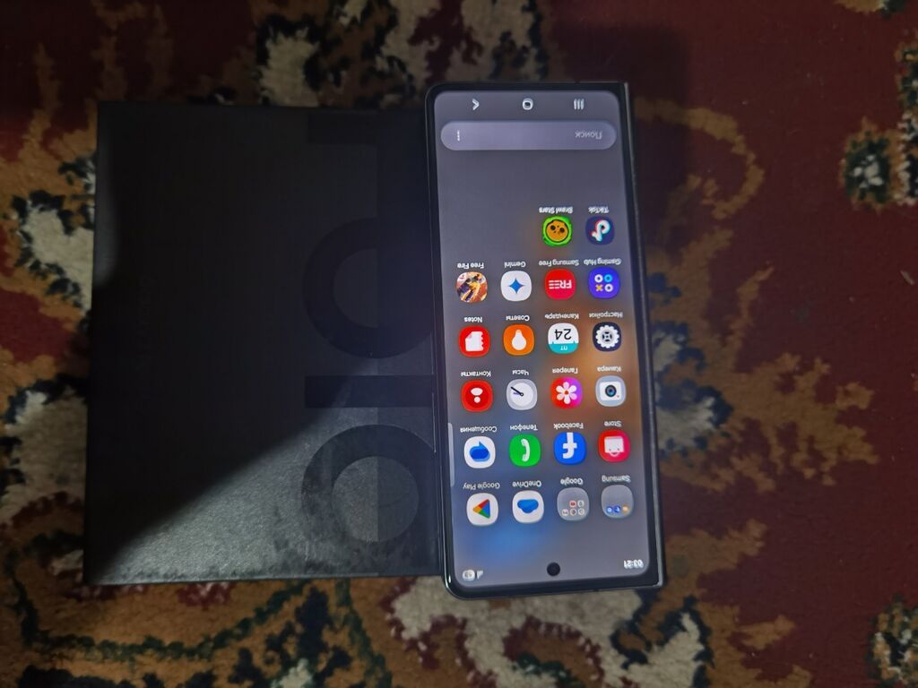 Samsung Galaxy Z Fold 4, Б/у, 256 ГБ, цвет - Серый, 2 SIM: фото 7