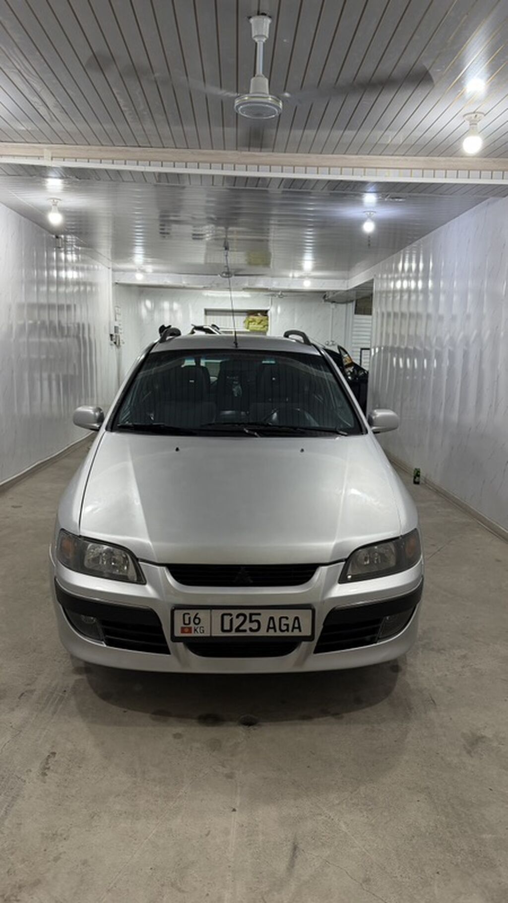 Mitsubishi Space Star: 2003 г., 1.9 л, Механика, Дизель, Хэтчбэк: фото 4