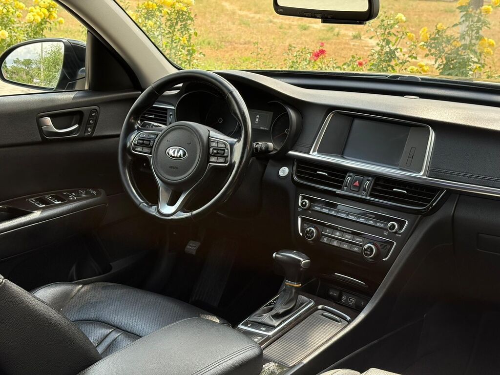 Kia K5: 2018 г., 2 л, Автомат, Бензин, Седан: фото 3