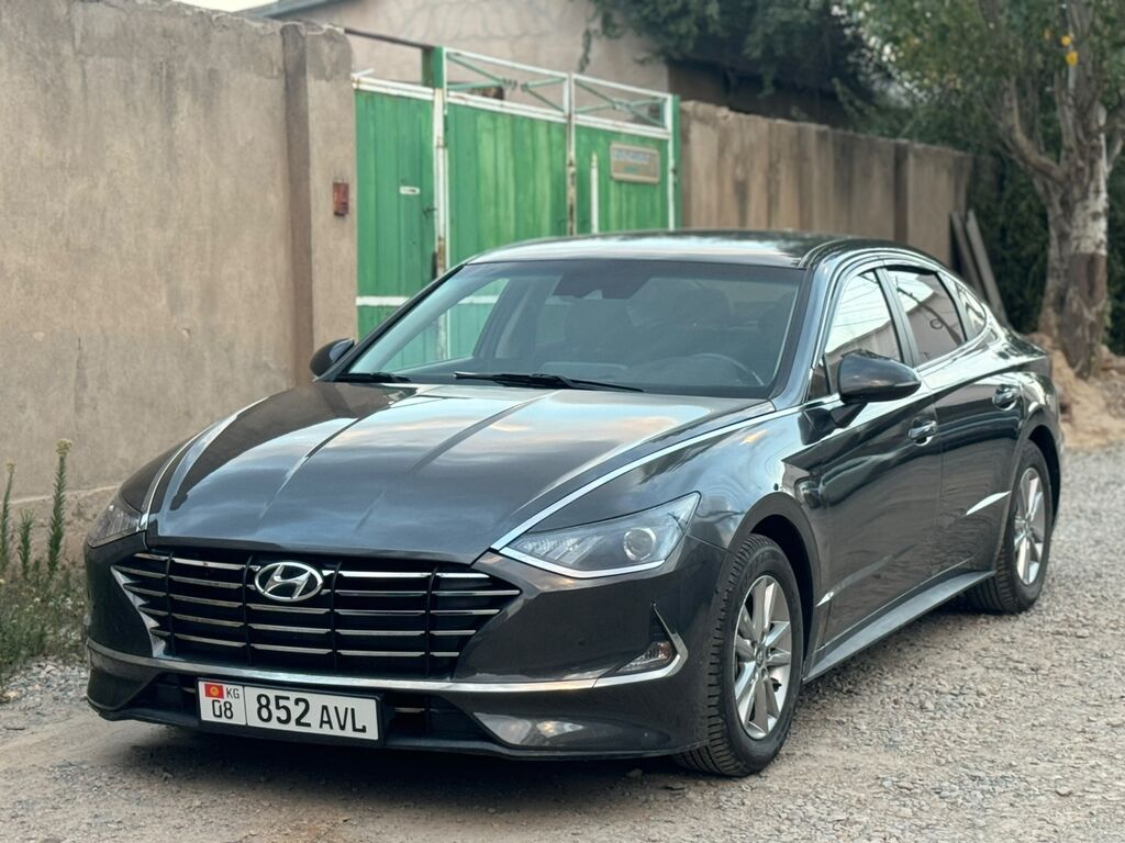 Hyundai Sonata: 2022 г., 2 л, Автомат, Газ, Седан: фото 2