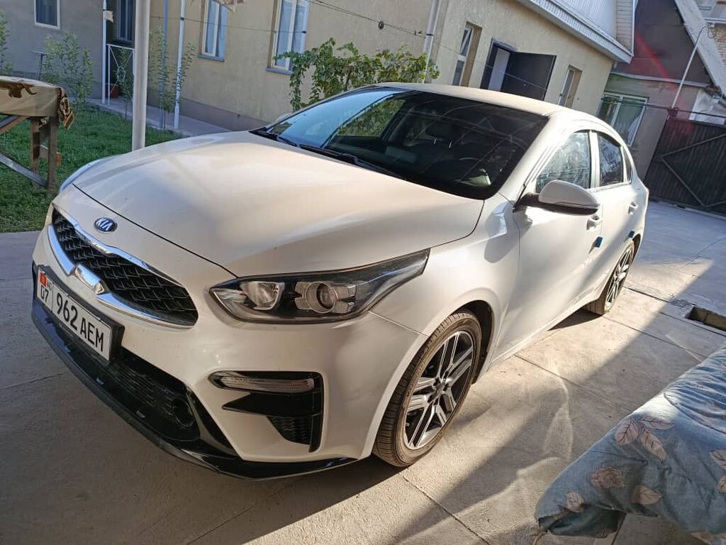 Kia K3: 2021 г., 1.6 л, Бензин, Седан: фото 2