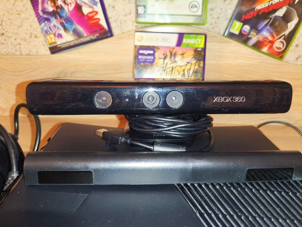Игровой комплект Xbox 360 + Kinect так же установленны игры такие как: фото 5