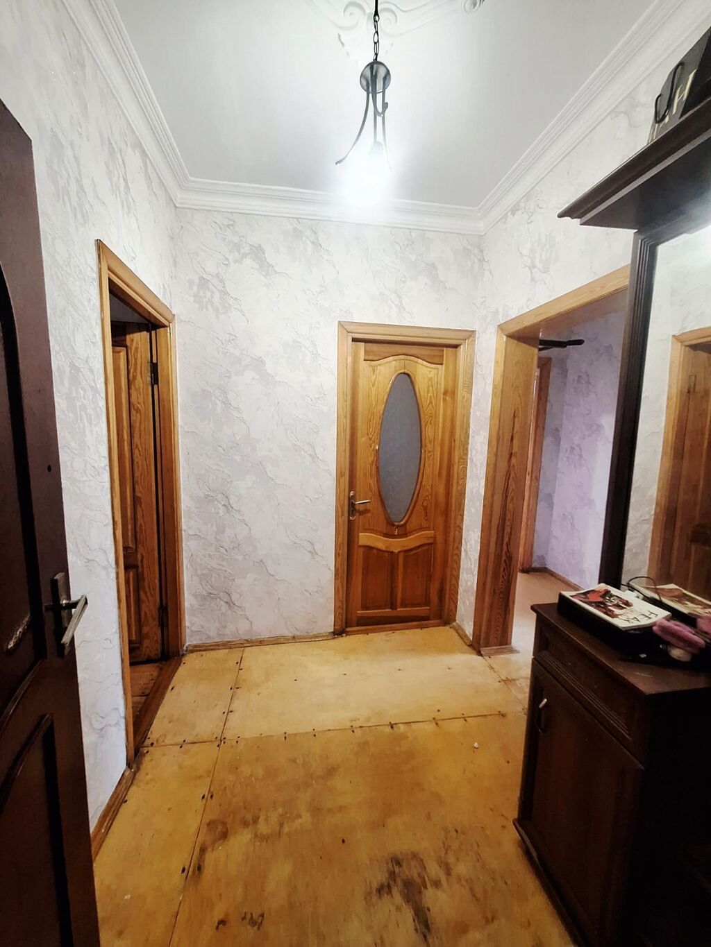 Sumqayıt, 3 otaqlı, Köhnə tikili, 70 kv. m