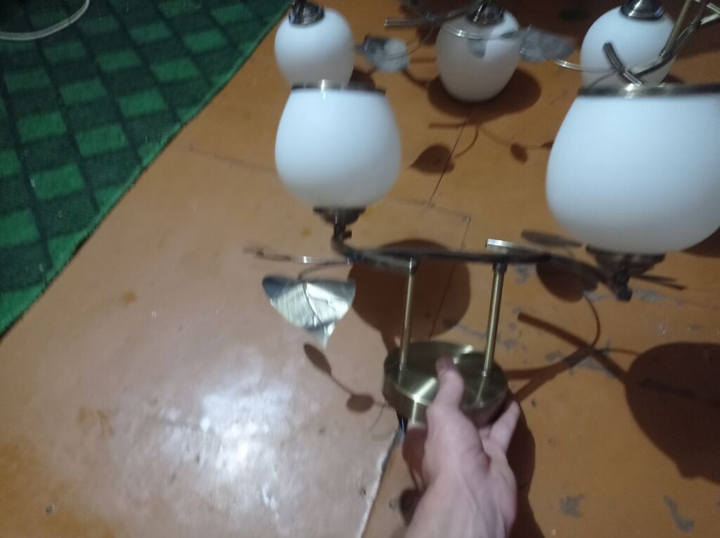 Продам три новые люстры, двух рожковые, без каких либо дефектов. цена: фото 3
